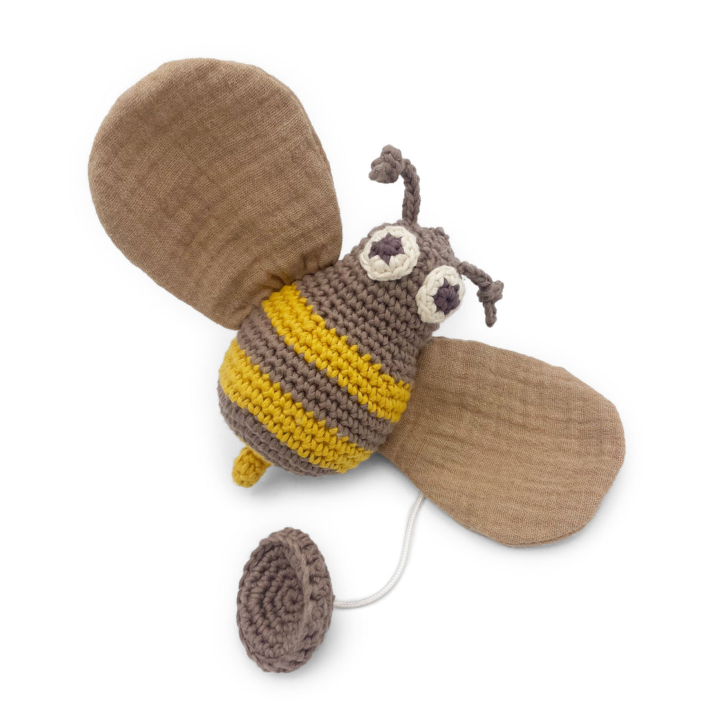 jouet apaisant pour bebe en crochet abeille