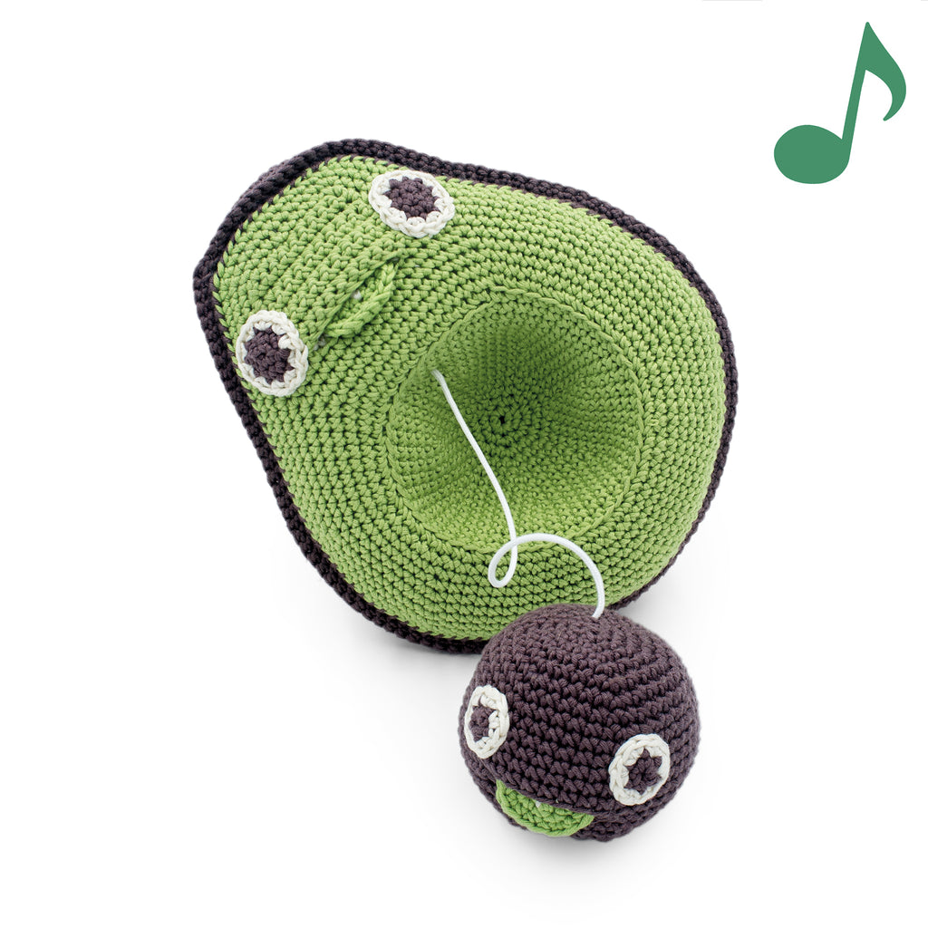 boite à musique pour bébé en crochet avocat
