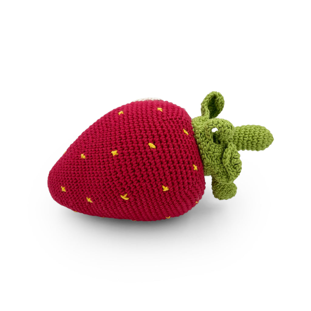 boite à musique pour bébé en crochet fraise