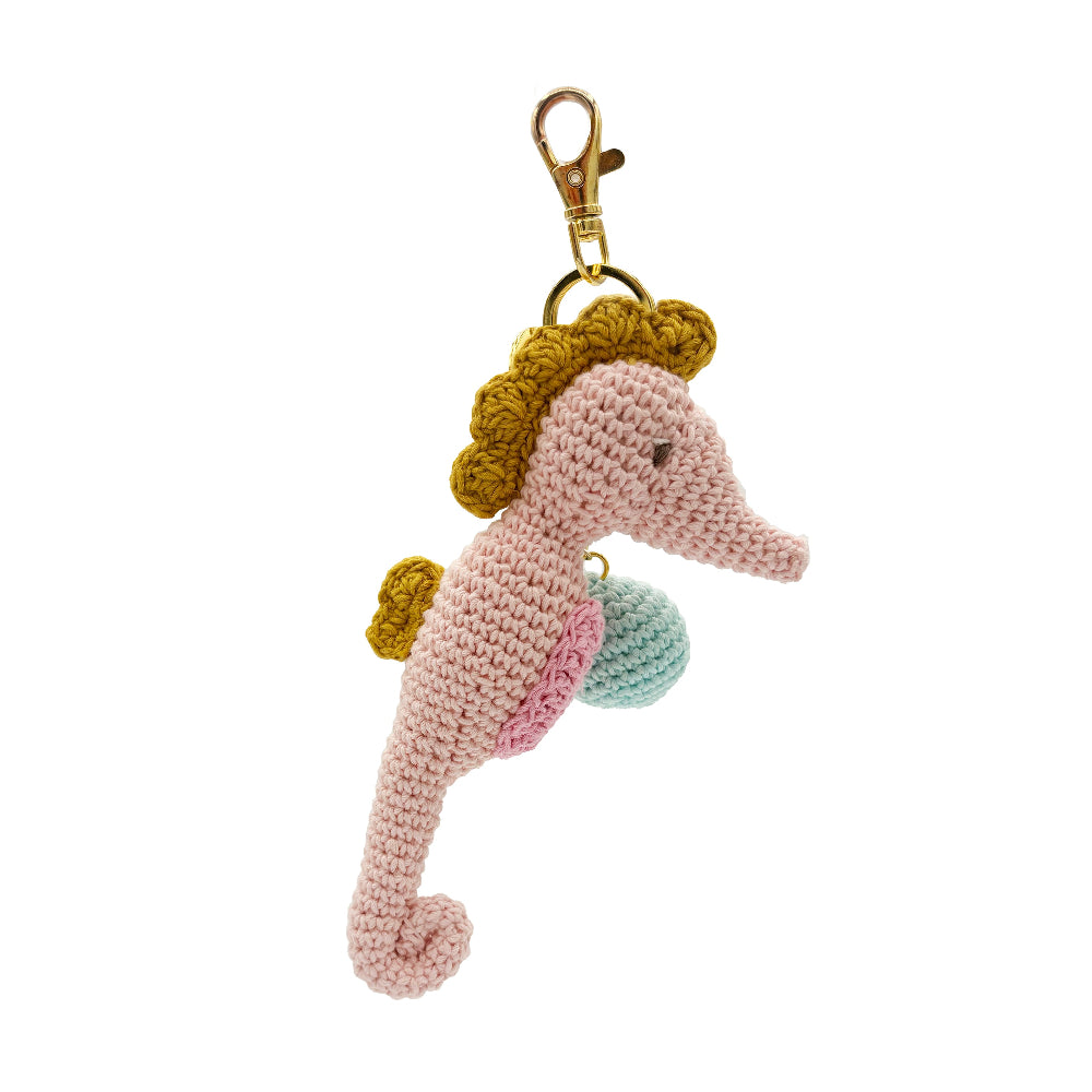 crochet-charm-handmade-myum