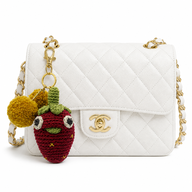 accessoire de sac charm crochet fraise