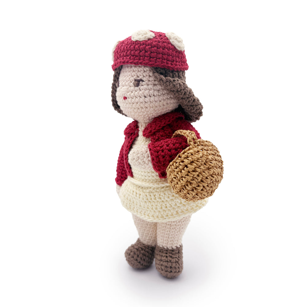 crochet-doll-handmade-myum
