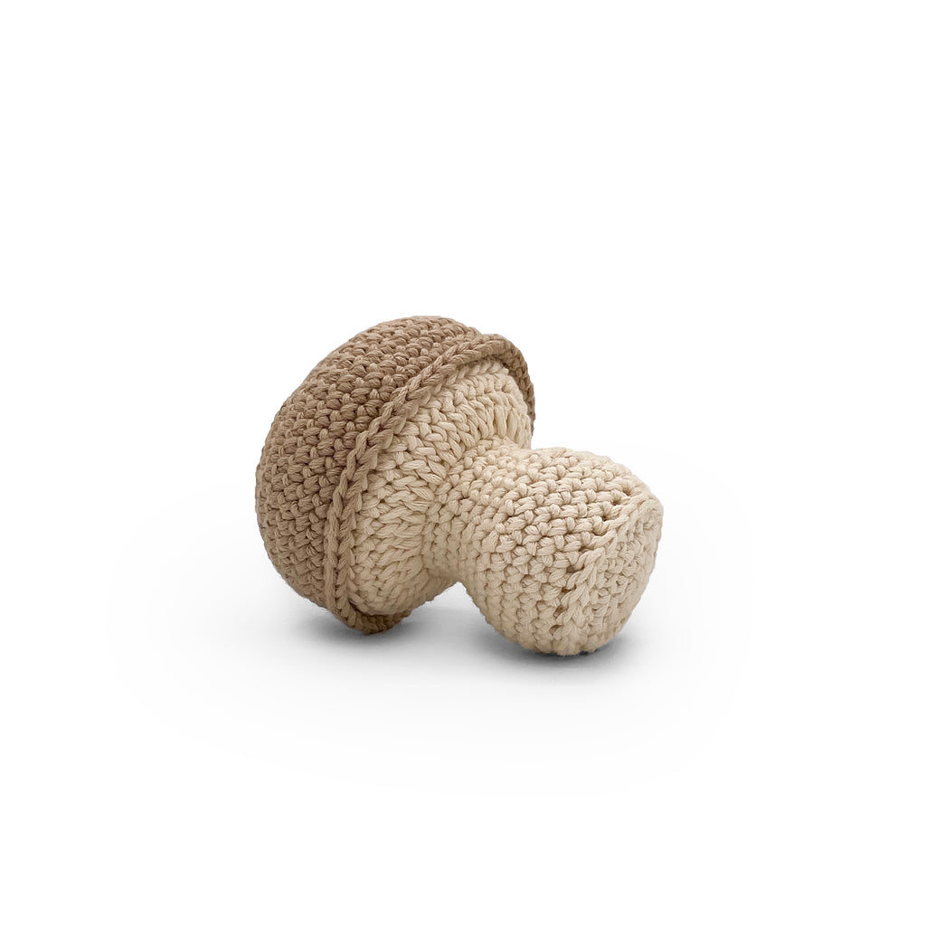hochet pour bébé en crochet champignon