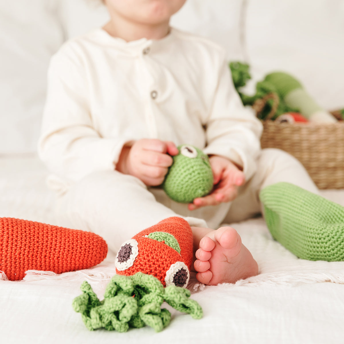 Carrot Rattle 100% organic cotton