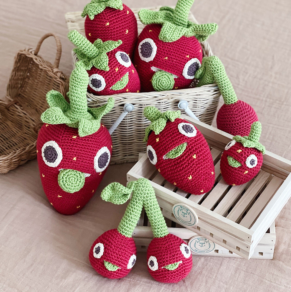 Cherry Rattle 100% organic cotton