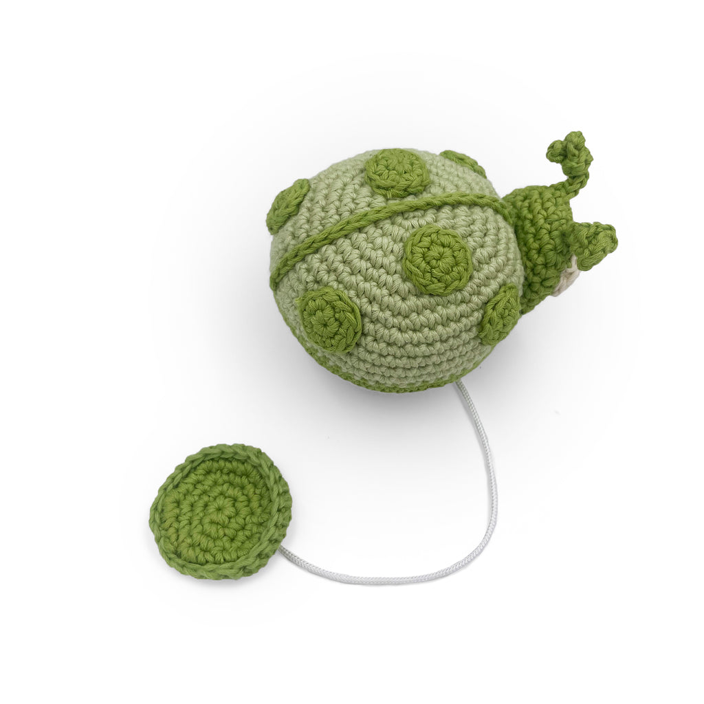 jouet apaisant pour bébé en crochet coccinelle