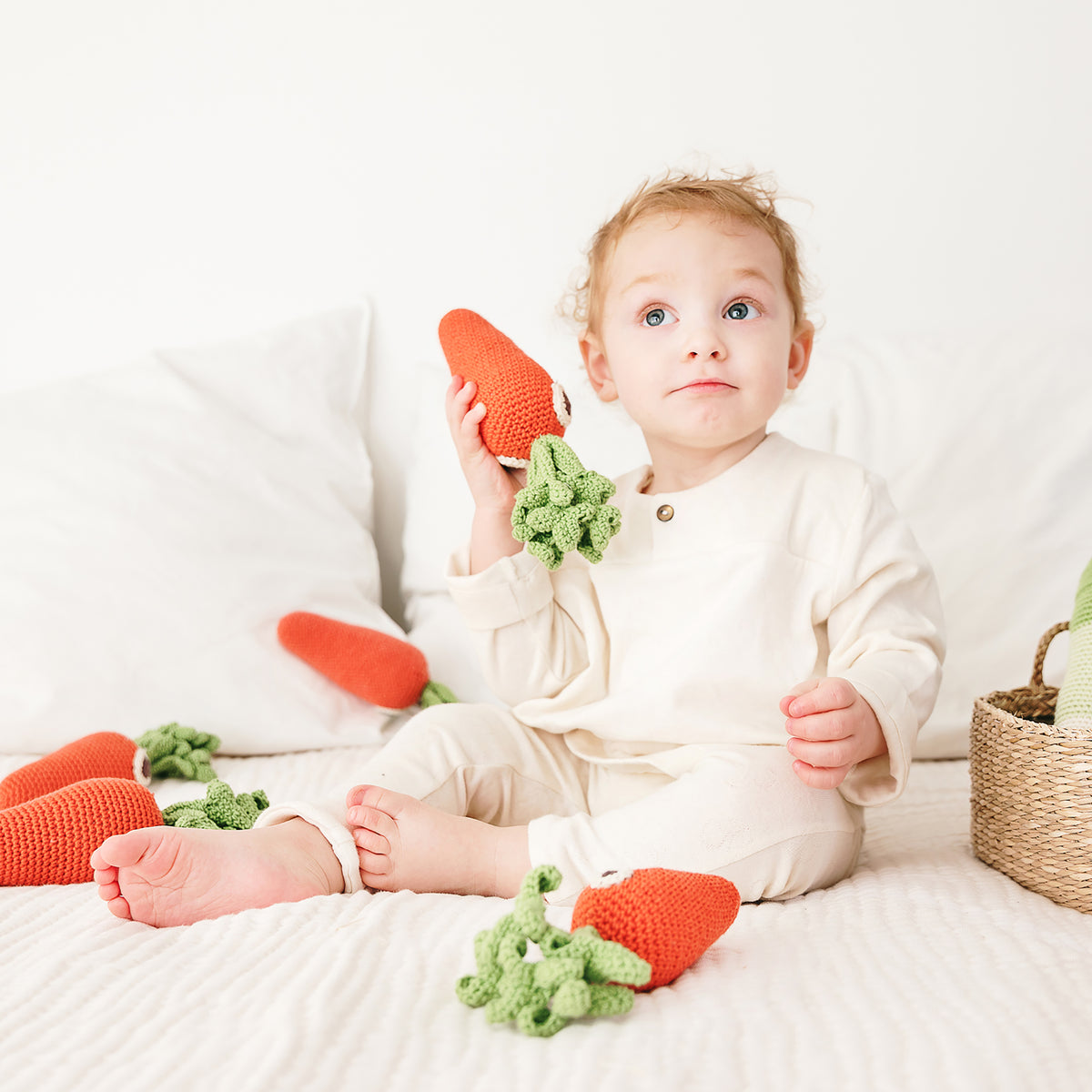 Carrot Rattle 100% organic cotton