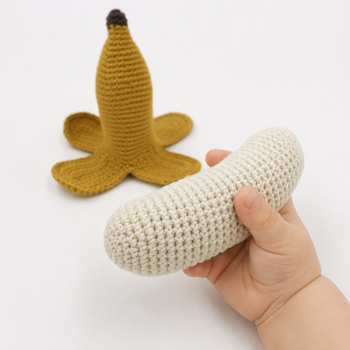 Hochet Banane en crochet 100% coton bio